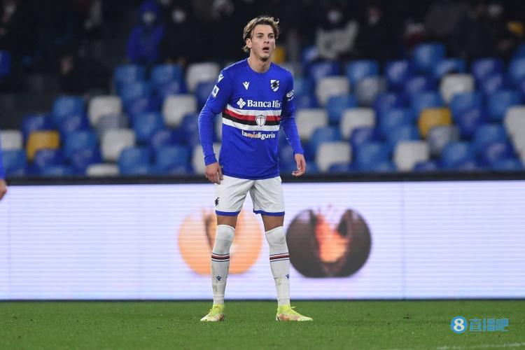 多个赛事中 多个赛事中